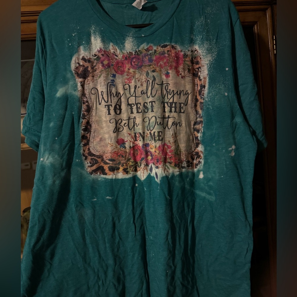 Beth Dutton Tee